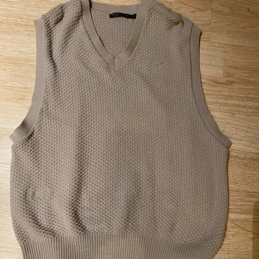 Ashworth Men’s Waffle Knit Golf Vest Biege Size L